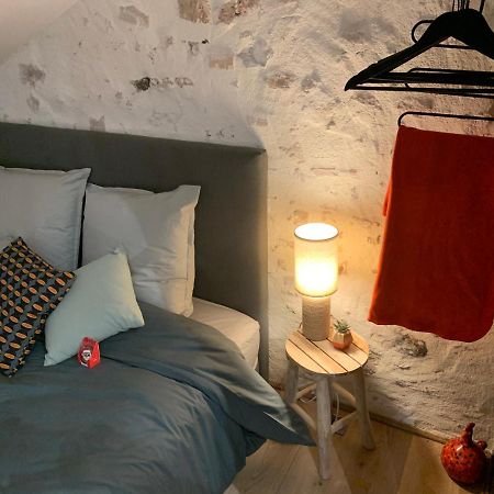 L'Atelier Planque Bed & Breakfast เลอม็องส์ ภายนอก รูปภาพ