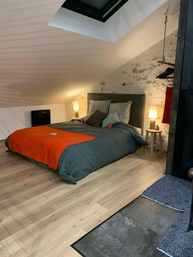 L'Atelier Planque Bed & Breakfast เลอม็องส์ ภายนอก รูปภาพ