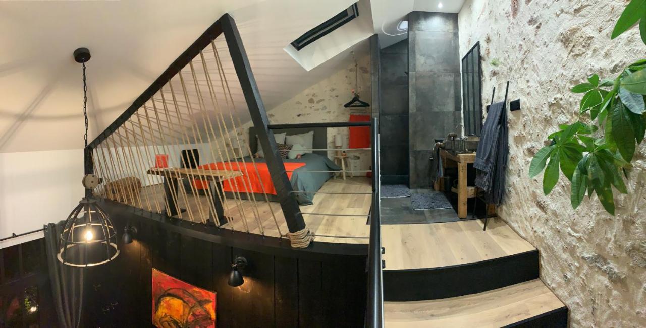 L'Atelier Planque Bed & Breakfast เลอม็องส์ ภายนอก รูปภาพ