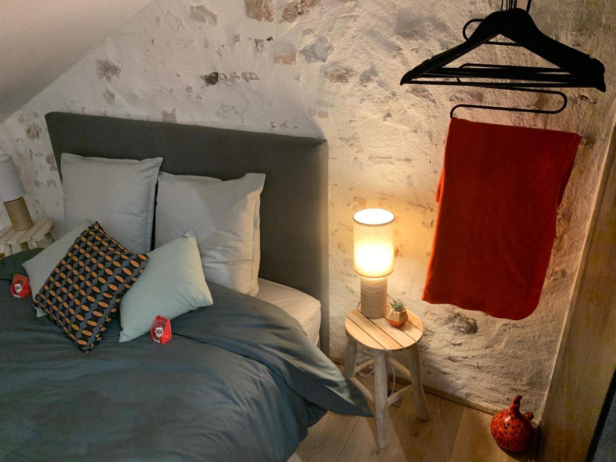 L'Atelier Planque Bed & Breakfast เลอม็องส์ ภายนอก รูปภาพ