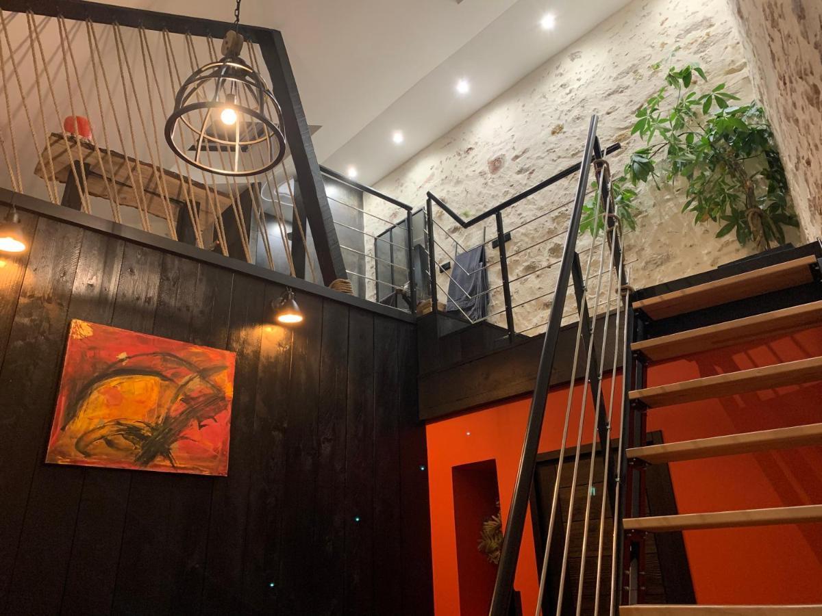 L'Atelier Planque Bed & Breakfast เลอม็องส์ ภายนอก รูปภาพ